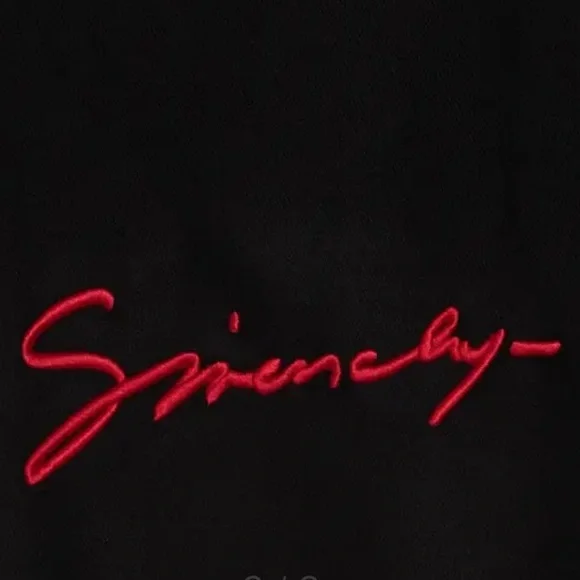 Chic Givenchy Paris scarf NWOT - Picture 3 of 5